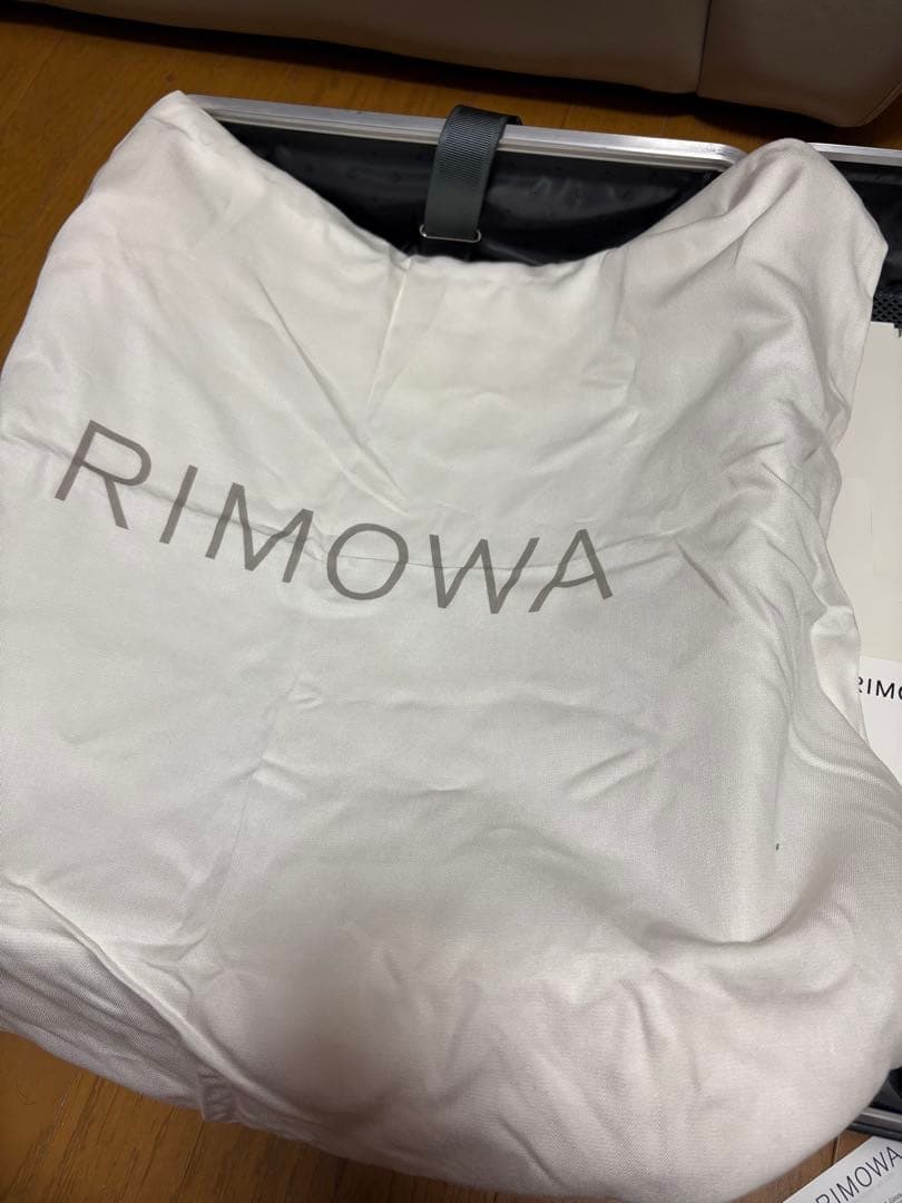 【美品】RIMOWA リモワ クラシックキャビン 生涯保証 機内持ち込み