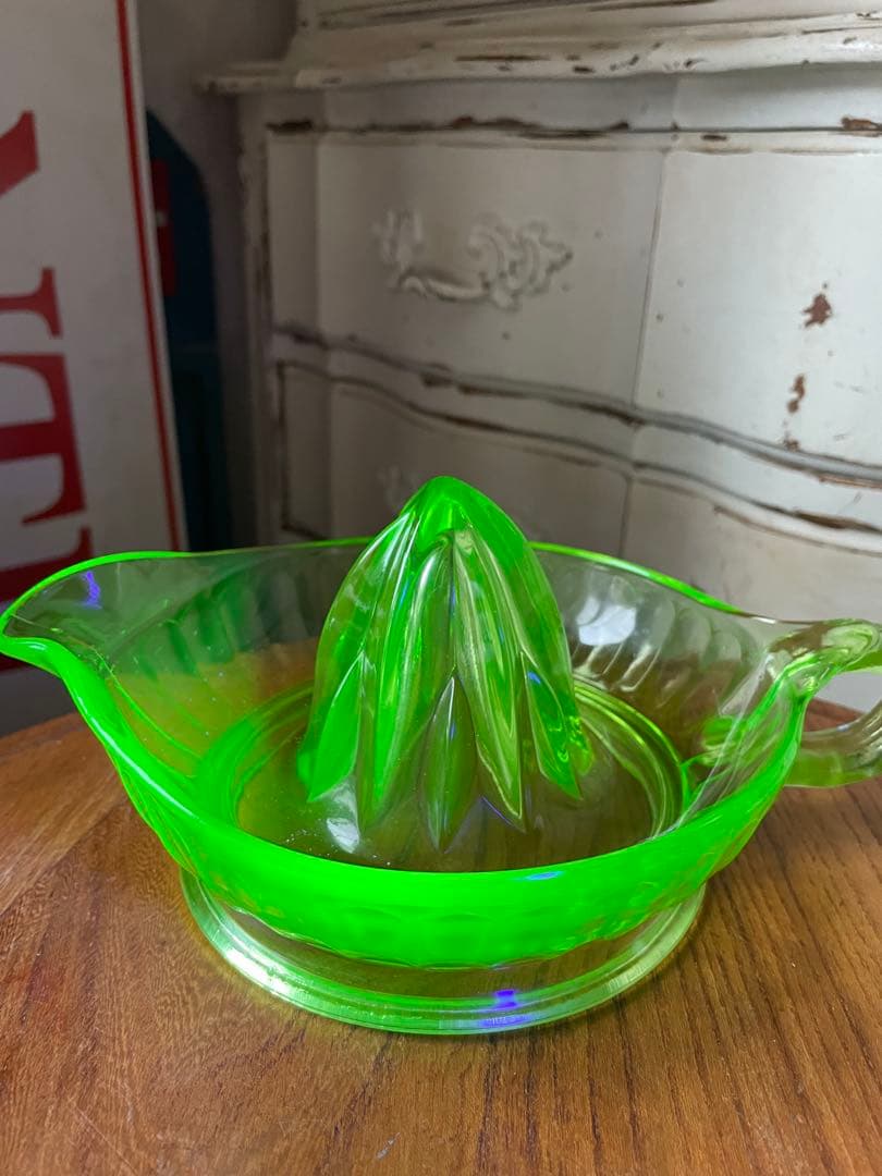 アンティーク　ディプレッション　グラス　マッキー社　ウラン　ガラス　リーマー