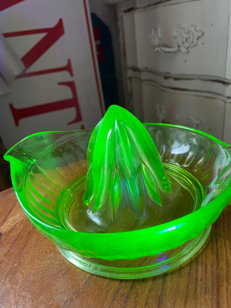 アンティーク　ディプレッション　グラス　マッキー社　ウラン　ガラス　リーマー