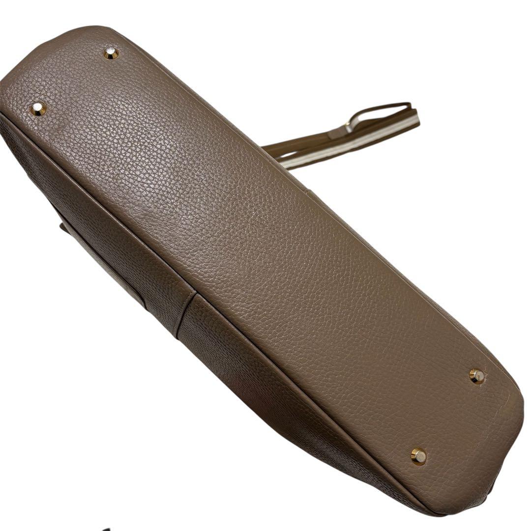 アタオ エルヴィプラス 2wayレザー バッグ A4可 ショルダーバッグ