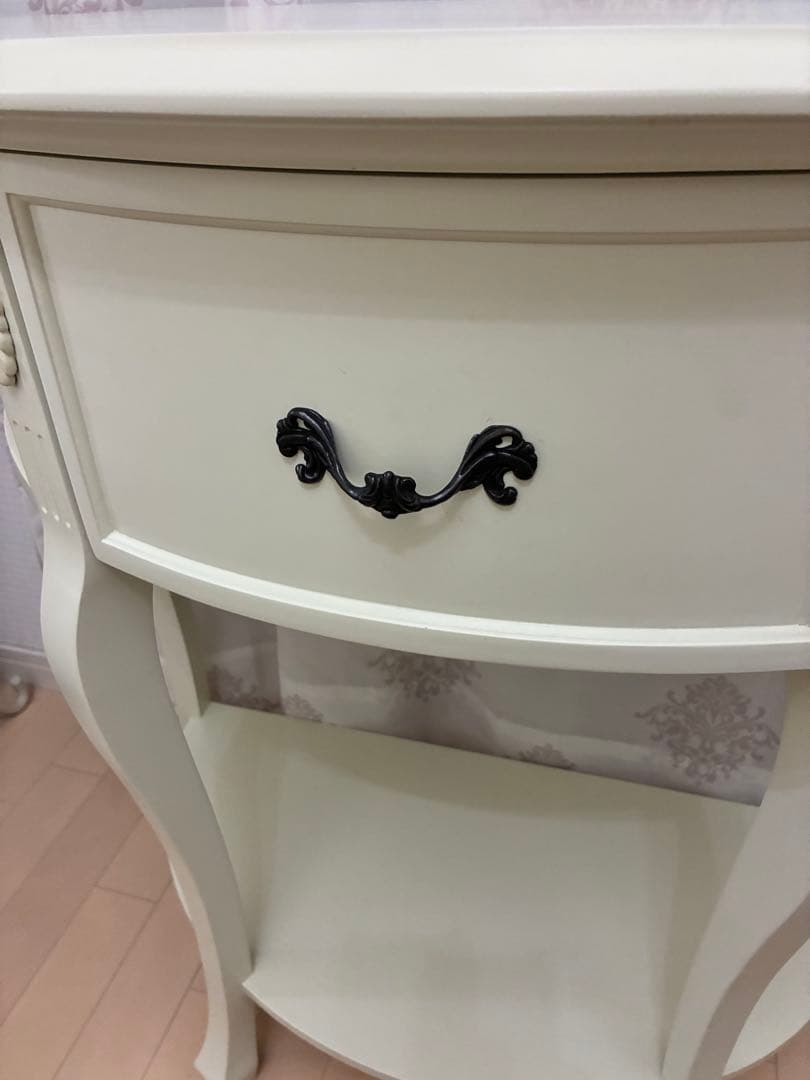 半円形　コンソール　高さ78cmヨコ80cm奥行38cm 白家具　姫系　猫脚