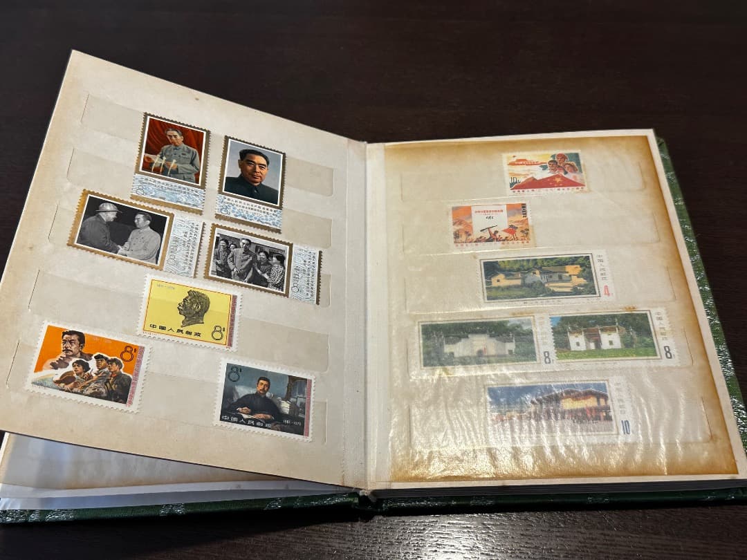 中国の切手　Stamp ALBUM 1974-1976年