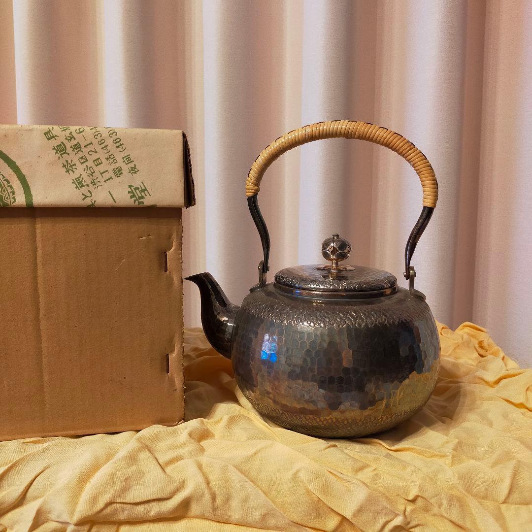 秀峯堂造　茶道具　銀いぶし仕上げ　急須　471g