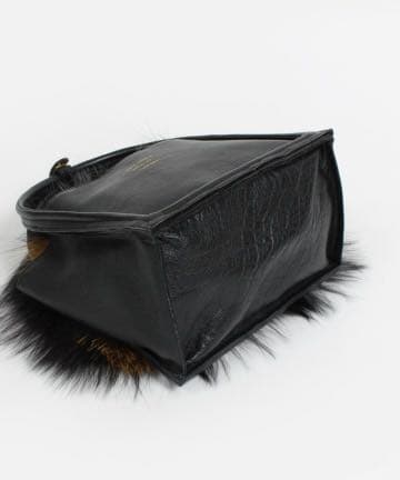 ikot ×nouer フォックスファー　ハンドバッグ