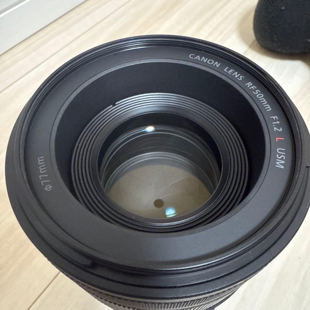 Canon RF50mm F1.2 L USM レンズ 専用のフィルター付