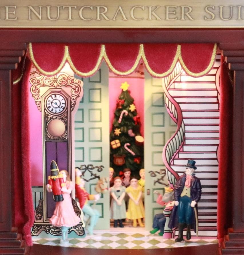 ミスタ－クリスマス　オルゴール　くるみ割り人形組曲　ミュージカル　バレエシアター