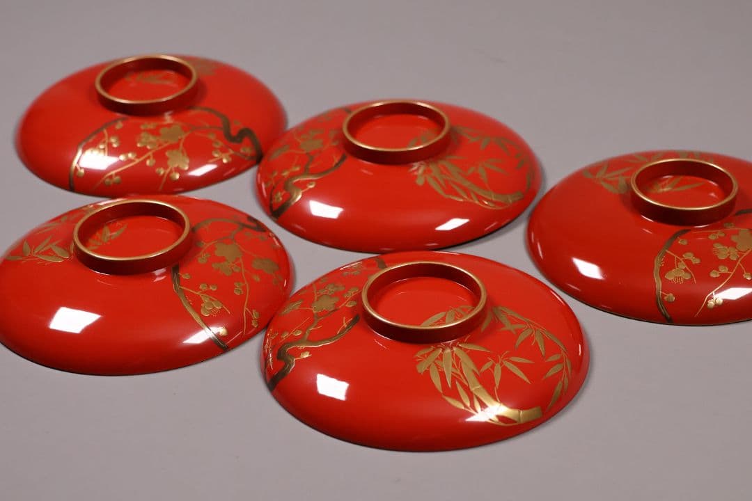 【CM248】時代木製漆器 松竹梅 金蒔絵 朱塗 引盃 五客 木製漆器 小皿 杯