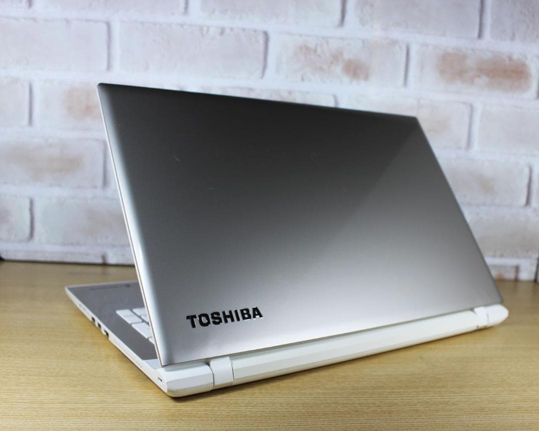 ✨SSD搭載 Core i3✨ メモリ8GB Windows11 オフィス付き