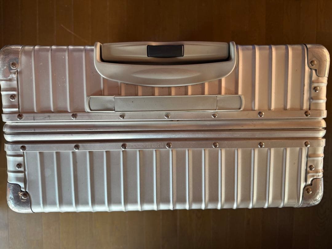 廃盤RIMOWA リモワ クラシックフライト スーツケース　61L(?)2輪