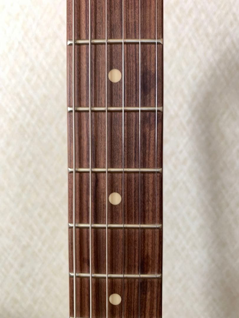 TRAVELER GUITAR ウルトラライト エレキ ヴィンテージホワイト