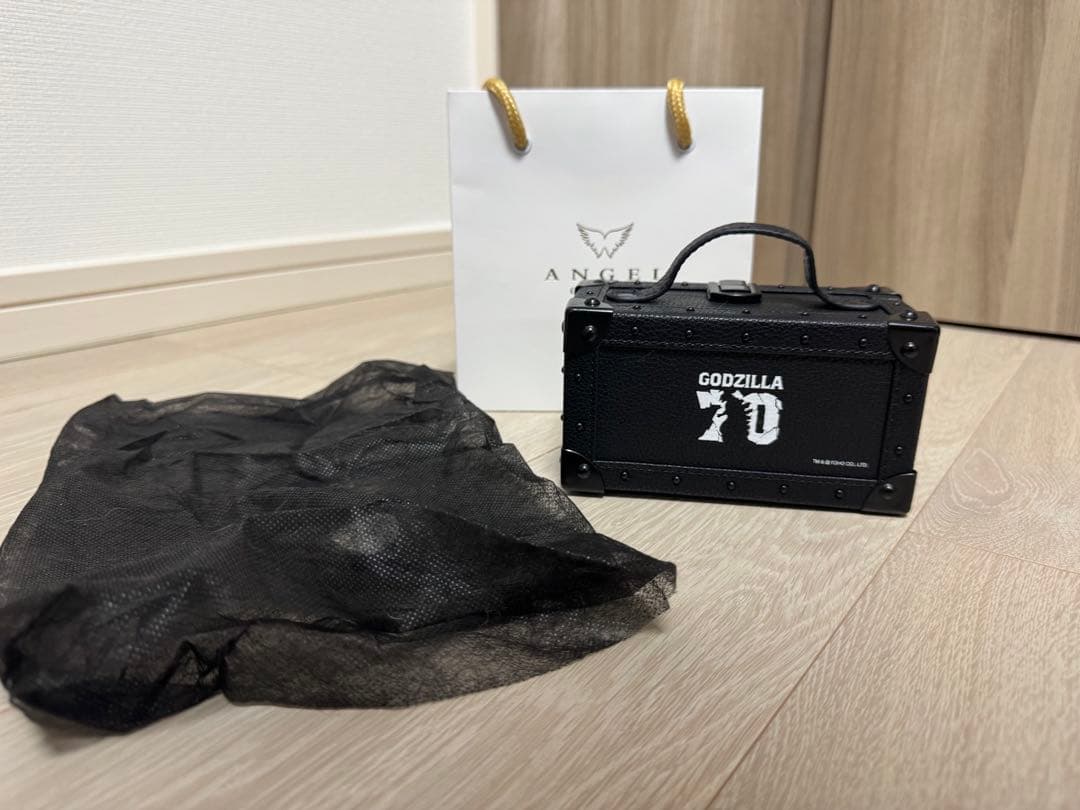 ゴジラ　angel Mini Retail Box エンジェル　シャンパン