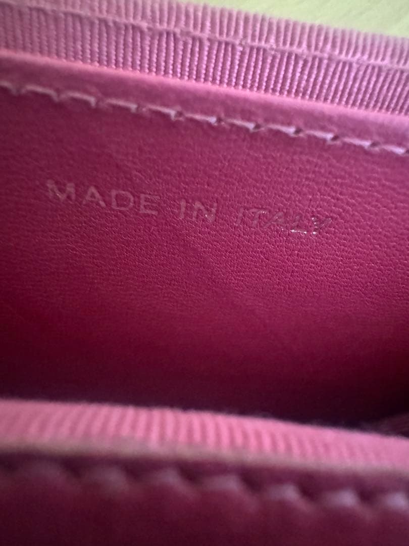 CHANEL シャネル　マトラッセ　ケース　エナメル　財布