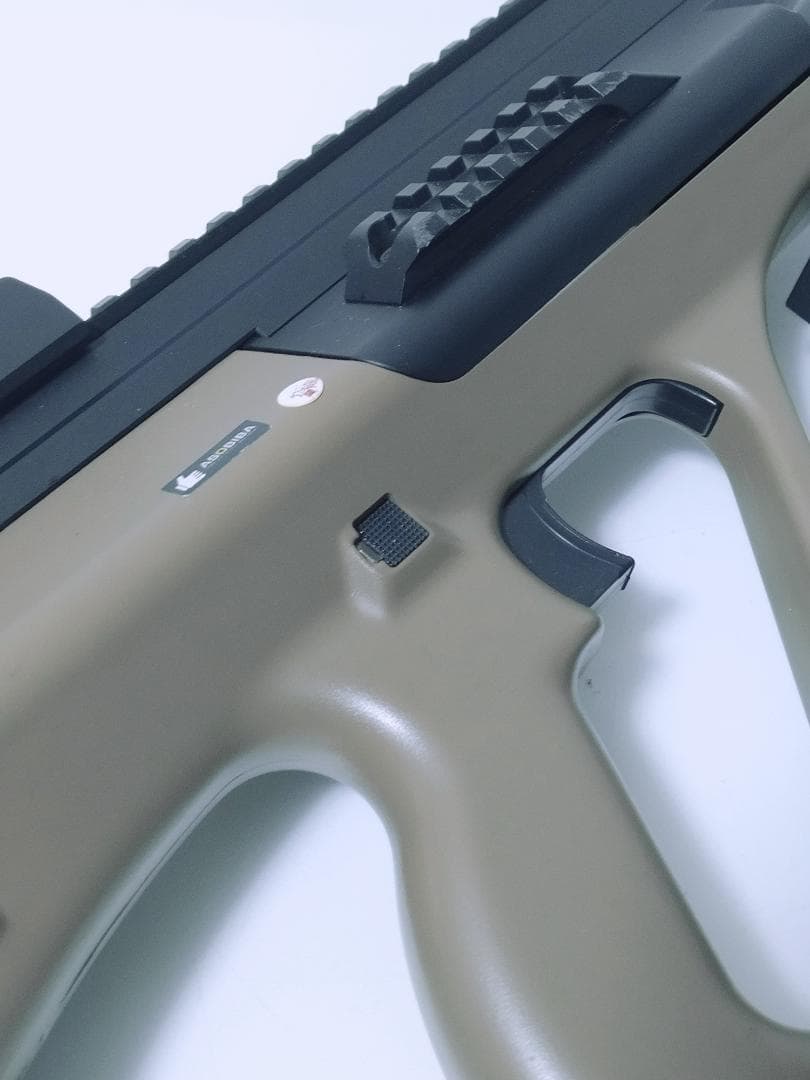 東京マルイ ステアーAUG HC電動ガン タンカラー 現状品