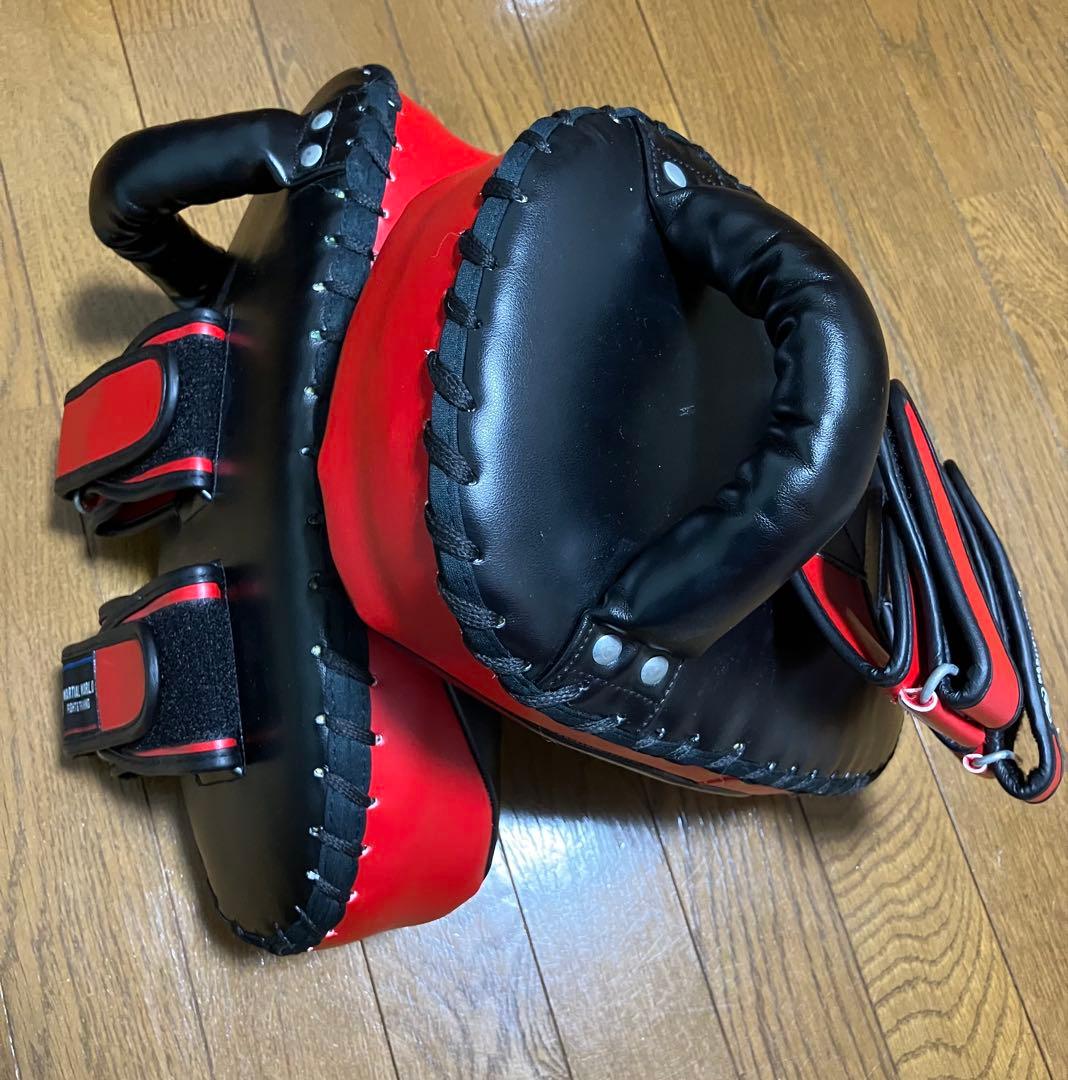 MARTIAL WORLD キックミット ボクシンググローブ　ボクシング　空手