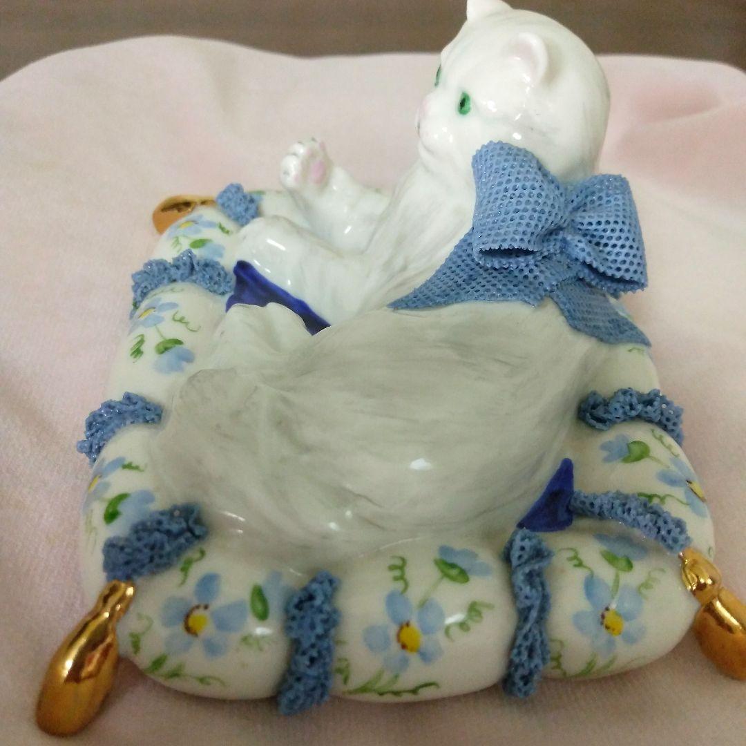 希少　美品　アイリッシュドレスデン　猫　フィギュリン　アンティーク　陶磁器　ネコ