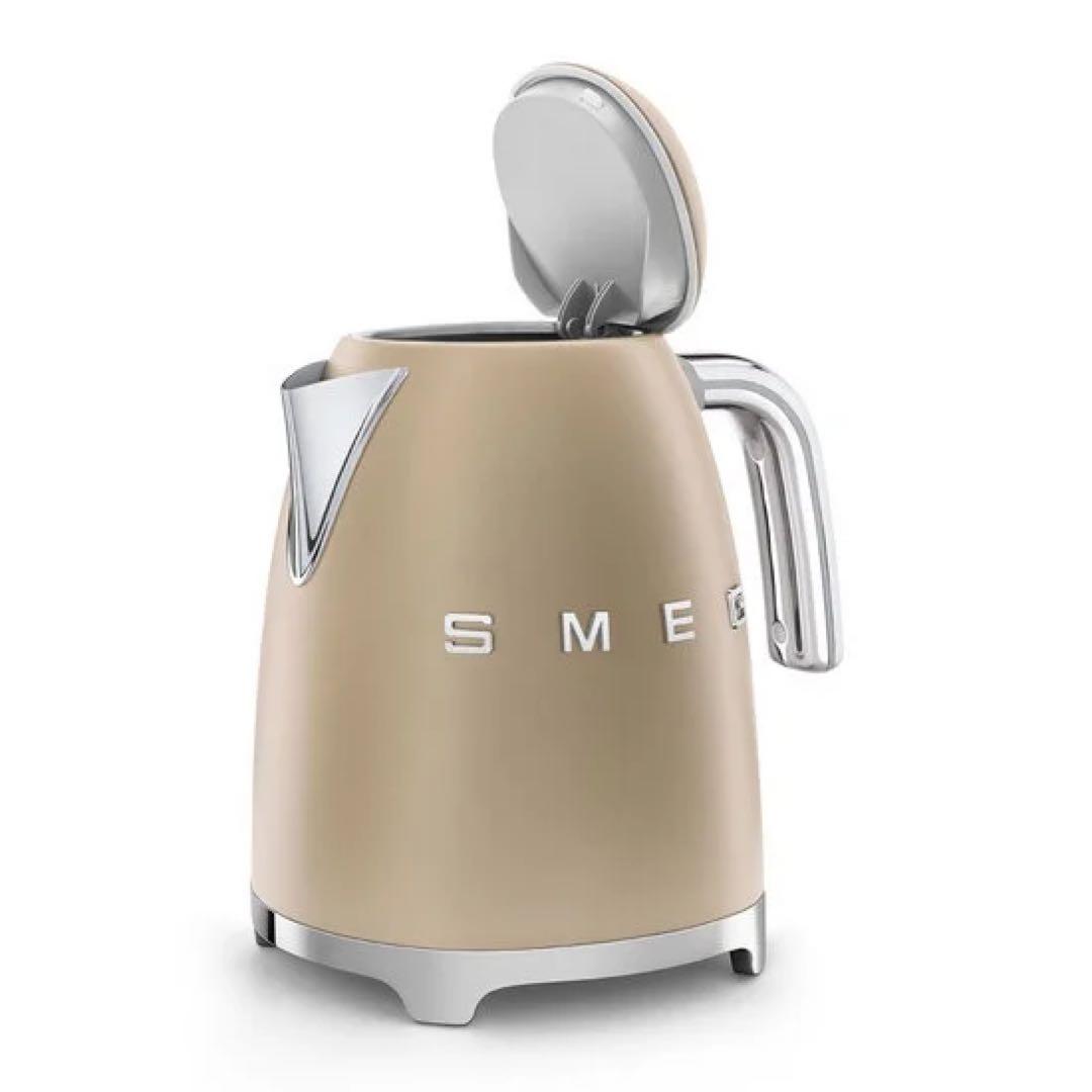 【新品未使用品】SMEG スメッグ ケトル(シャンパンマット)