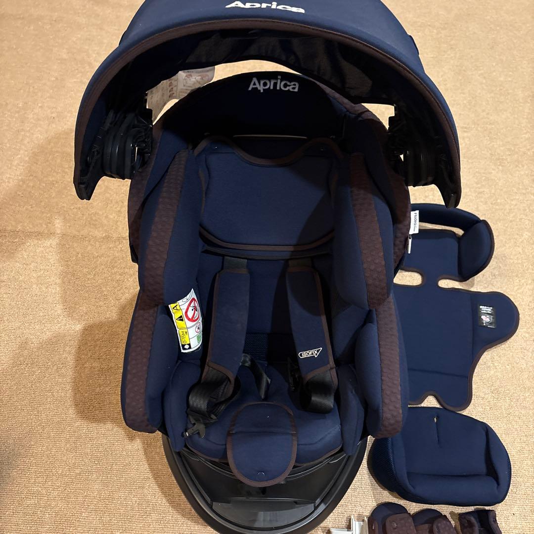 Aprica ネイビー チャイルドシート