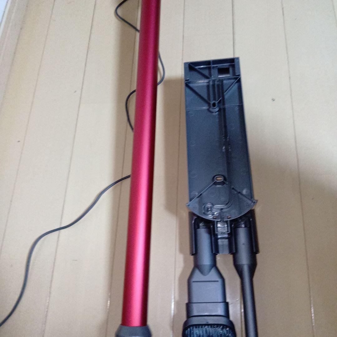 送料込　美品　V8SV10Kスティック&ハンディクリーナー　 充電器他31分稼働