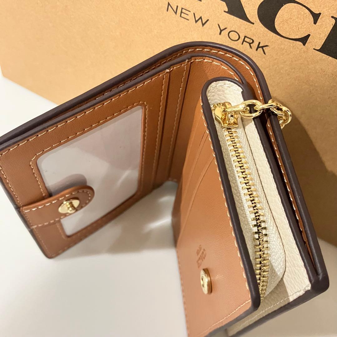 新品❤️COACH レザー スナップ ウォレット チョーク 白 二つ折り財布