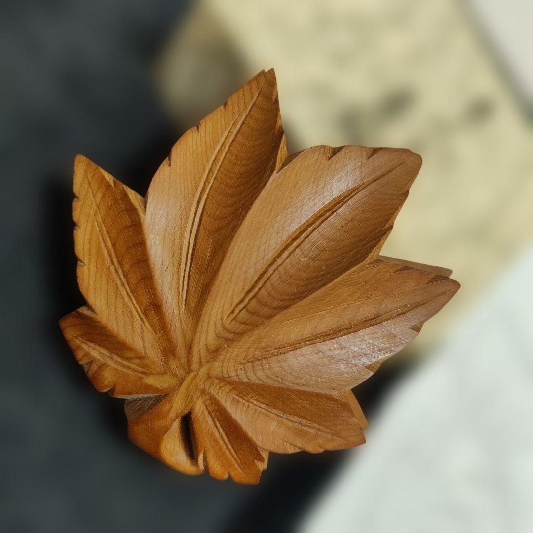 茶道具　香合　一位木(アララギ)使用　もみじ香合　紙箱　配送用桐箱