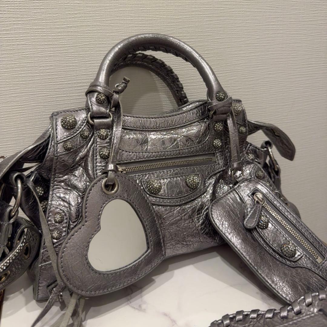 BALENCIAGA シルバー キラキラ CITY