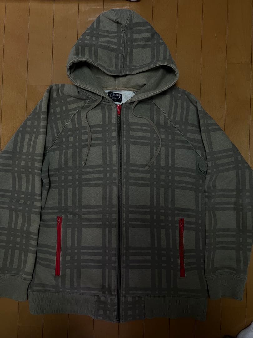 STUSSY ジップアップパーカー