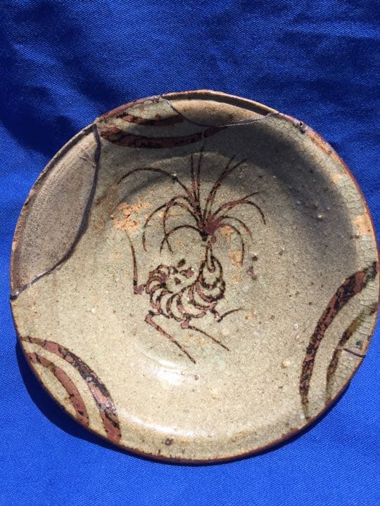 古唐津 古絵唐津の小皿 海老の図柄はあまりない桃山時代