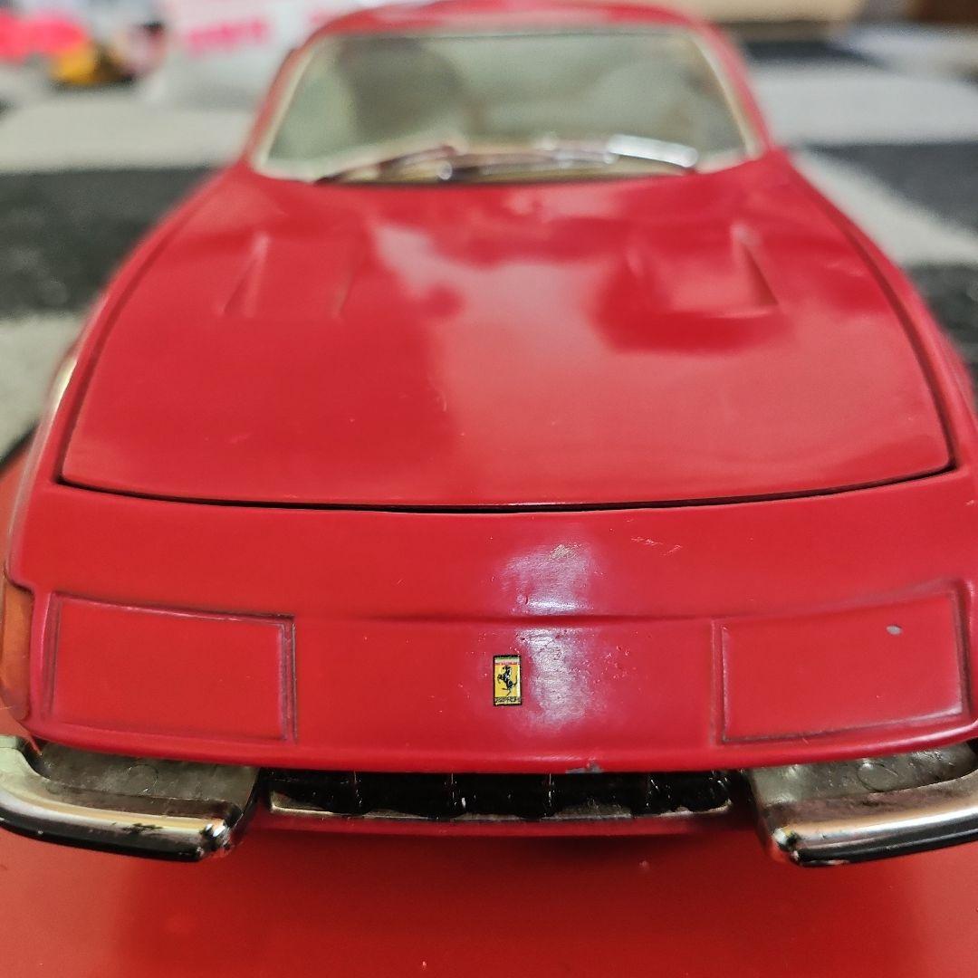 １/18 Ferrari　365gtb/4 廃盤希少モデル　ホットウィール製