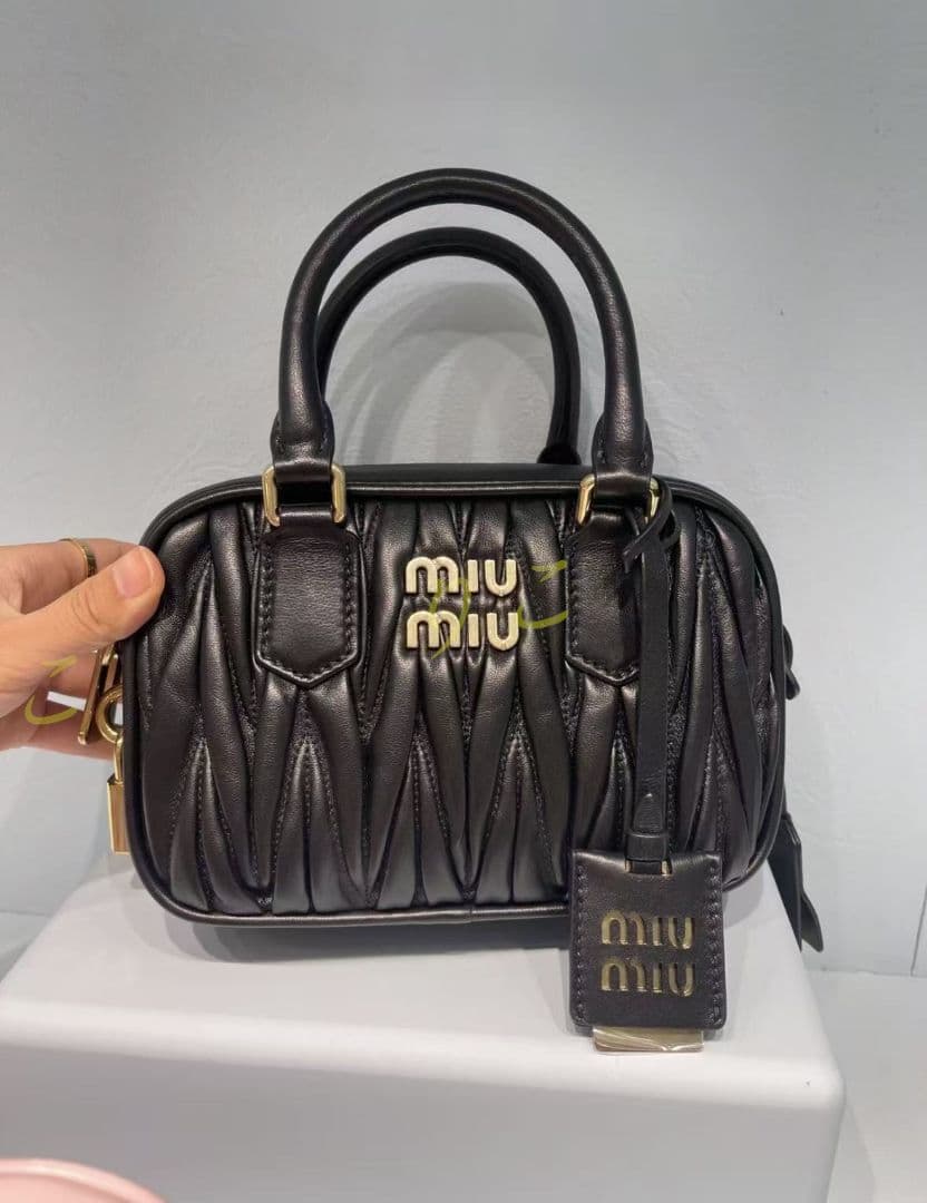 MIU MIU ミュウミュウボウリングバッグ ハンドバッグ