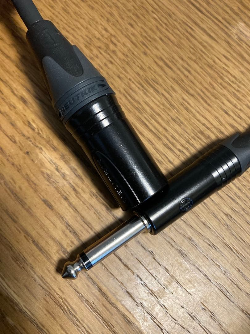 XLRケーブル付/Audio-Technica AT2050 コンデンサーマイク