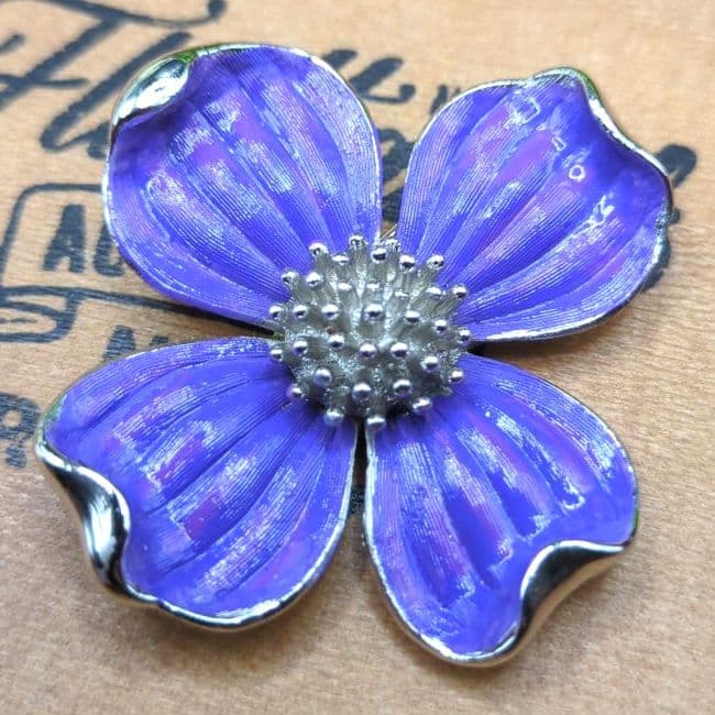 TRIFARI ハナミズキ パープル ヴィンテージ ブローチ トリファリ