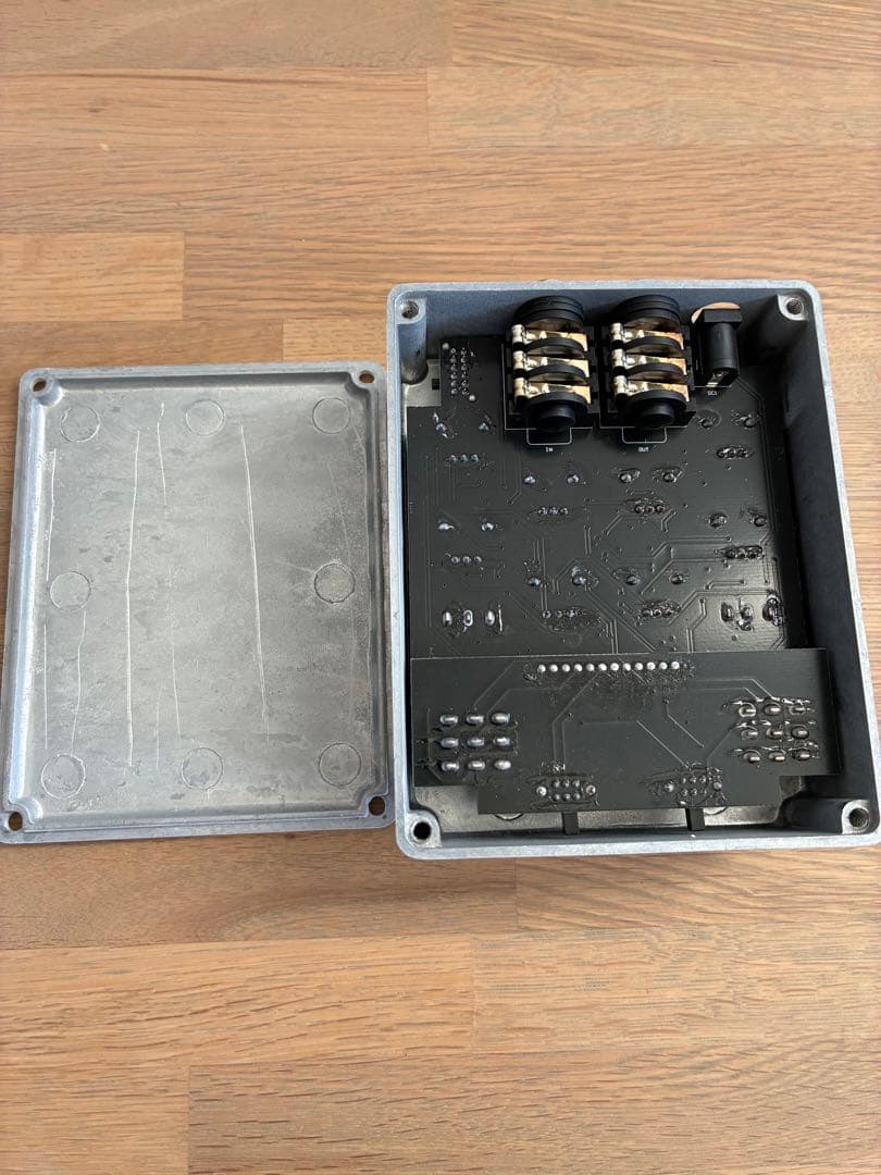 Demonfx RAVINE (Keeley CAVERNS V2 クローン)