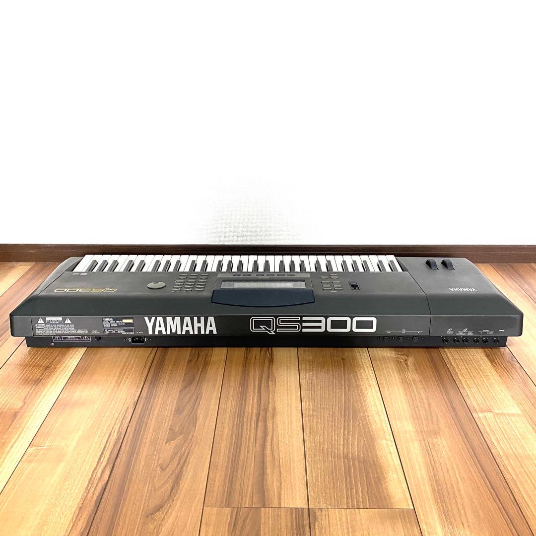 YAMAHAヤマハ QS300 シンセサイザー