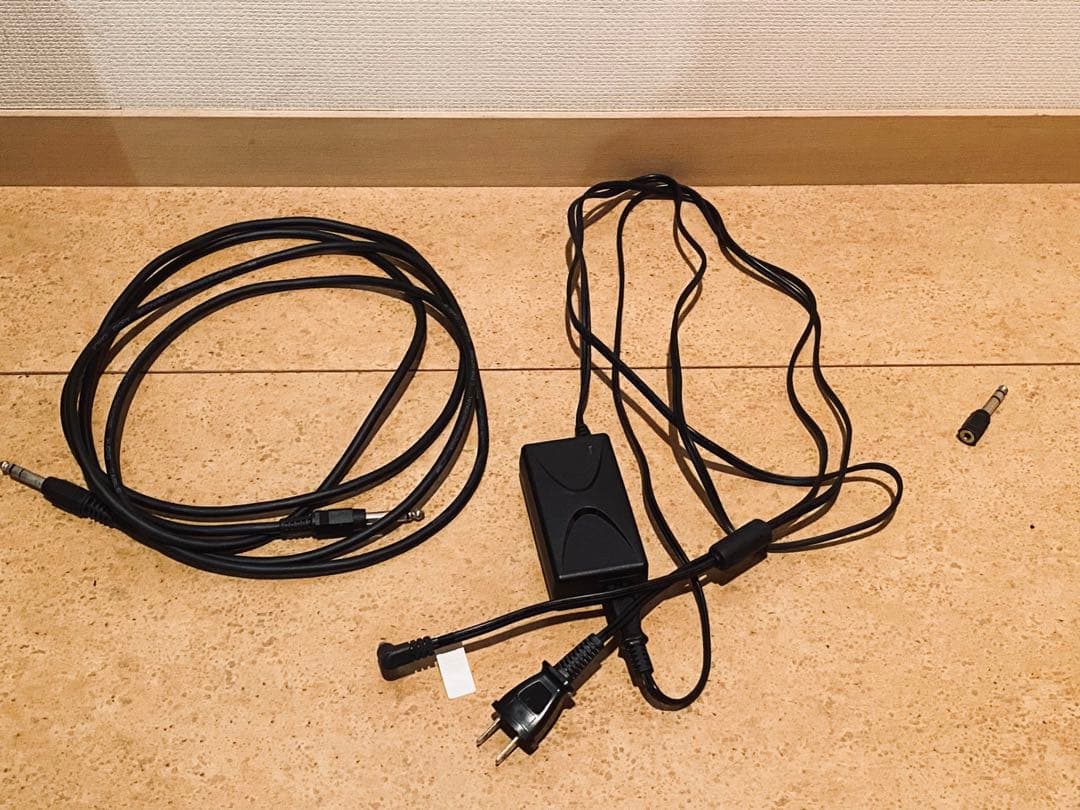 Roland FA06 電子キーボード ケース、シールド付き