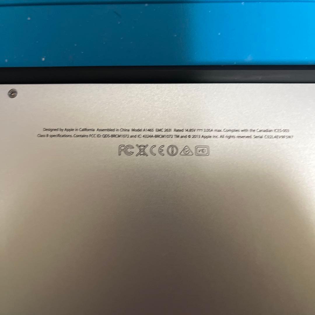 MacBook Air (11-inch, Mid 2013) 本体