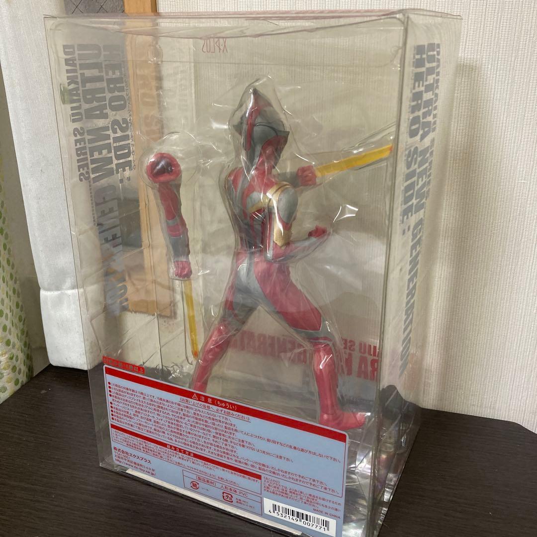 X PLUS ウルトラマンメビウスブレイブ フィギュア