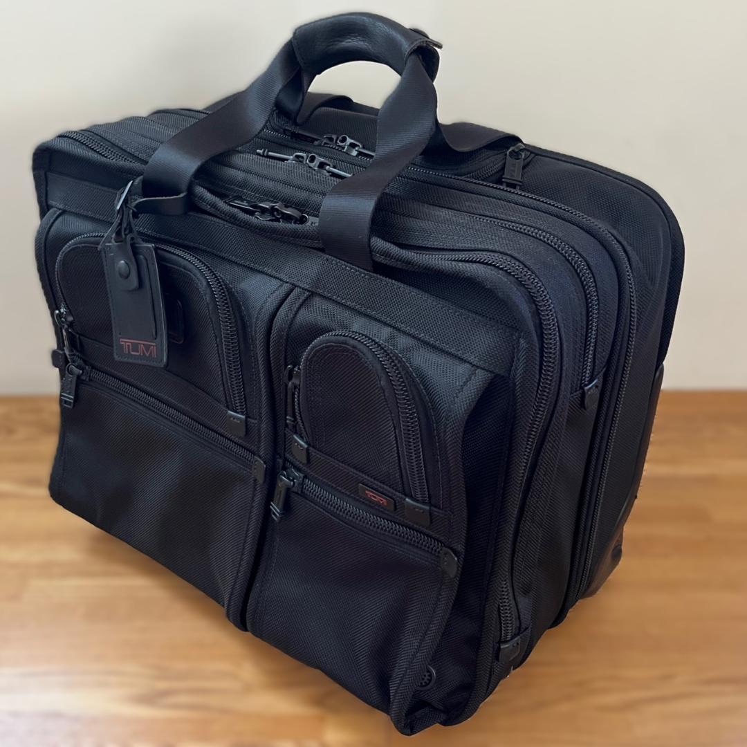 ★美品★ TUMI トゥミ アルファ 26104DH ビジネスキャリーケース