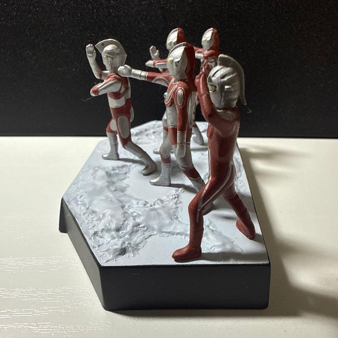 ウルトラ怪獣戯画　輝け！ウルトラ五兄弟