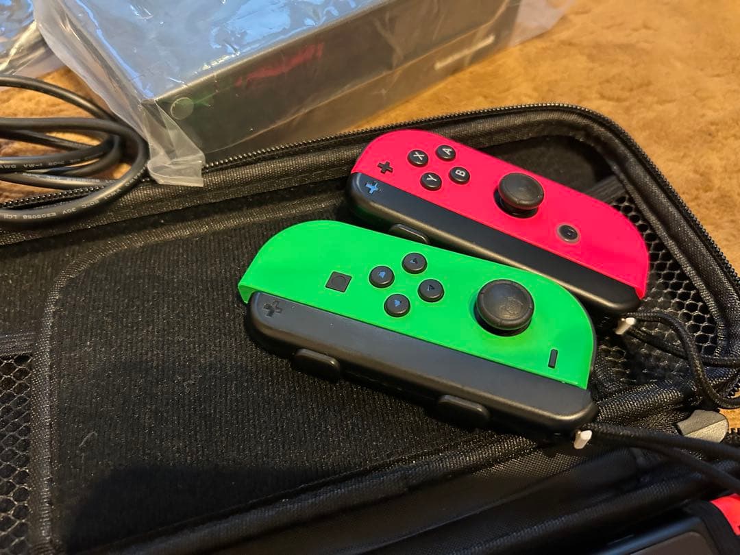 任天堂　Switch本体&マリオカート