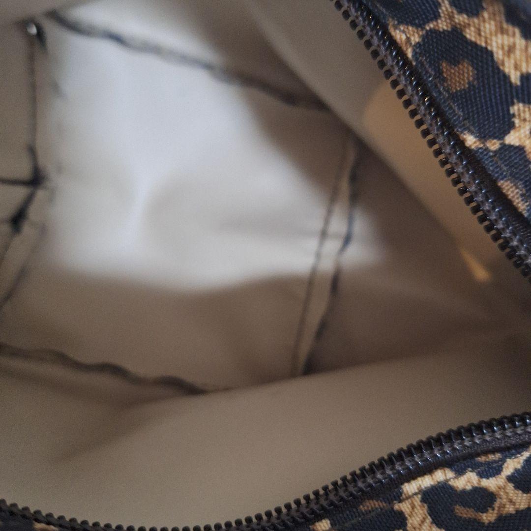 エルベシャプリエ　ショルダーバッグ　パンサートープ