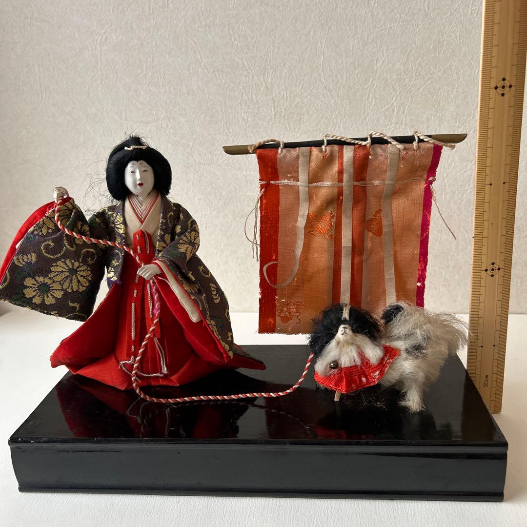 雛人形　狆引き官女　犬引き官女　狆を連れた官女　明治　大正　市松人形