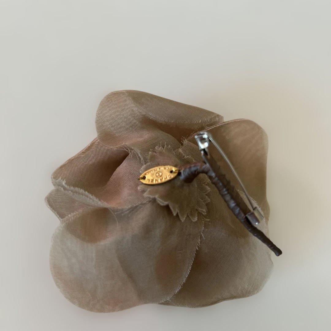 onenote　CHANEL ベージュ カメリアコサージュ