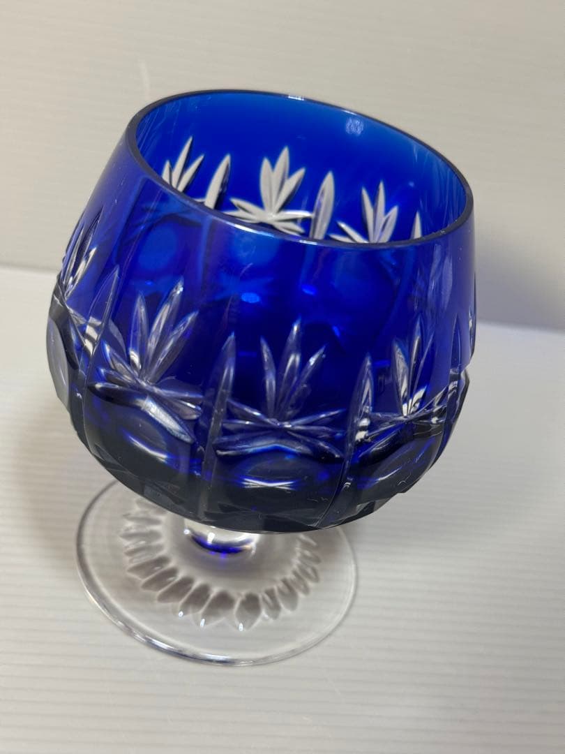 2260 ワイングラス　瑠璃色　切子　未使用