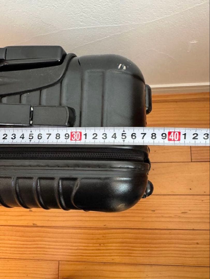 RIMOWA キャリーケース　プレゼント付き