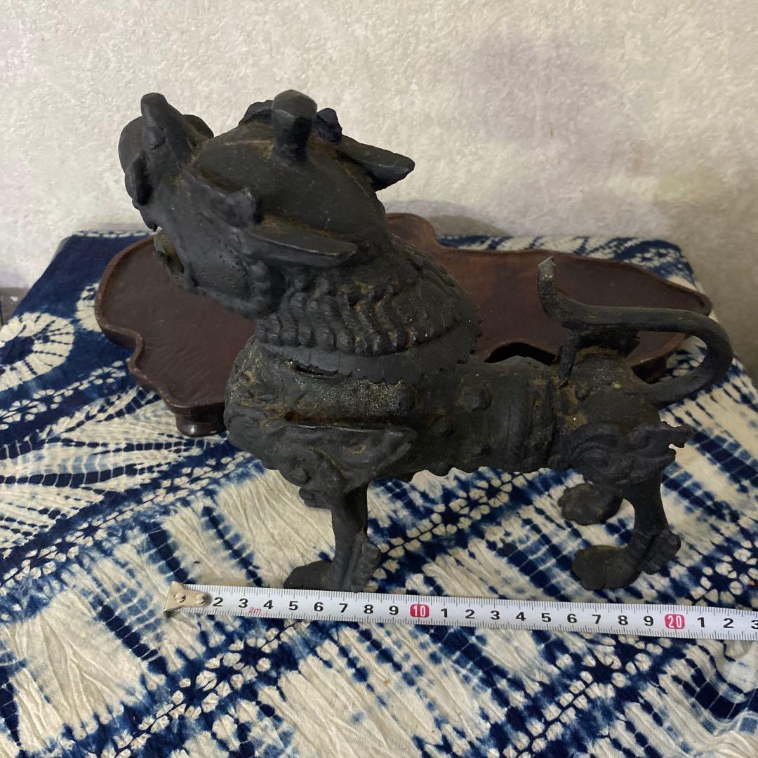 銅器　獅子　置物