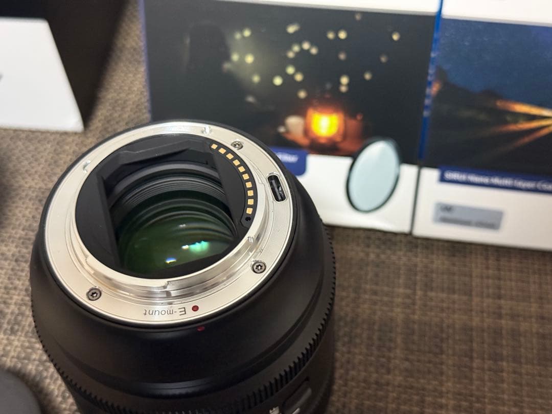 SIRUI Aurora 85mm f1.4 ソニーEマウント