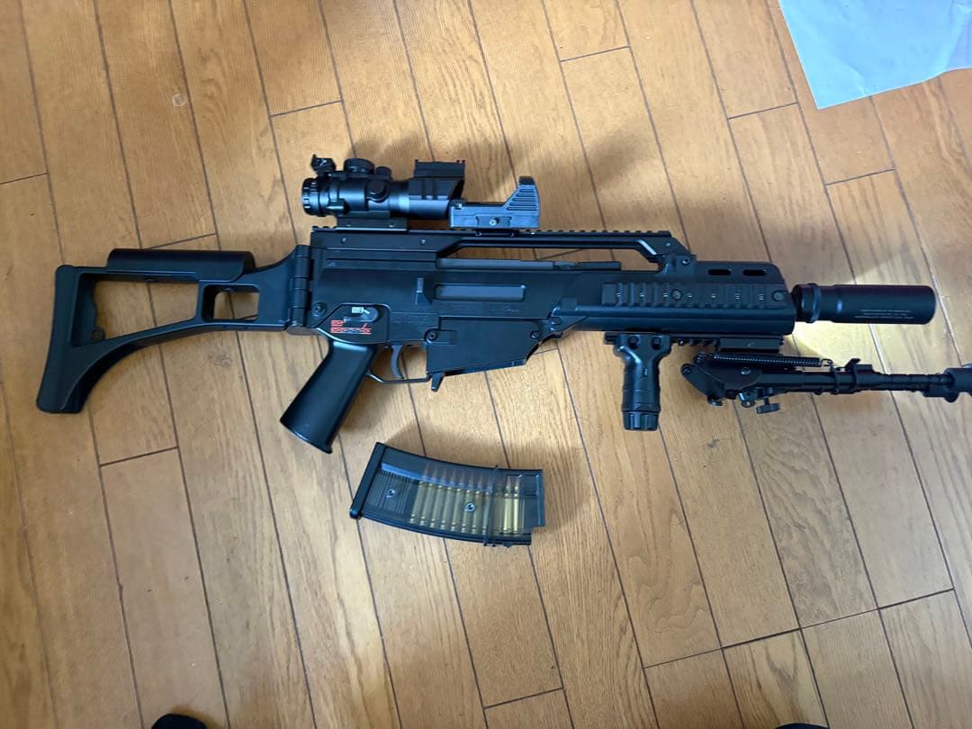 本日最終日　東京マルイ　G36Cカスタム　次世代電動ガン　バッテリー充電器付き