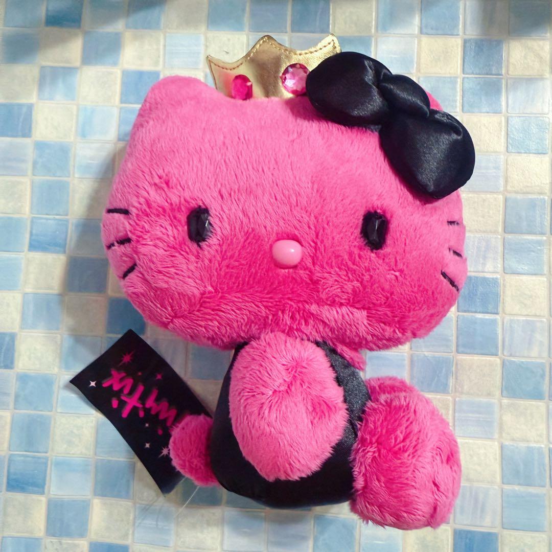 サンリオ　ハローキティ　vivitix 王冠　ピンク　ぬいぐるみ　激レア