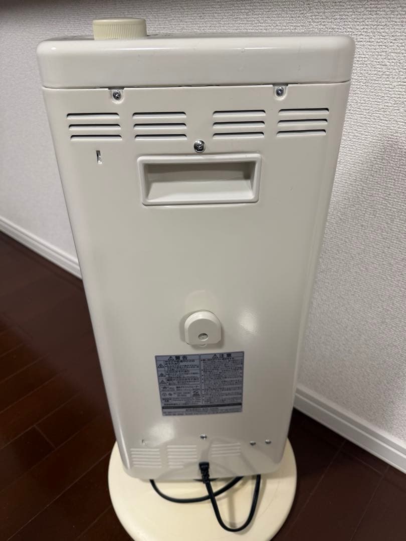 アラジン 電気ストーブ遠赤グラファイトヒーター 2022年製 AEH-G100B