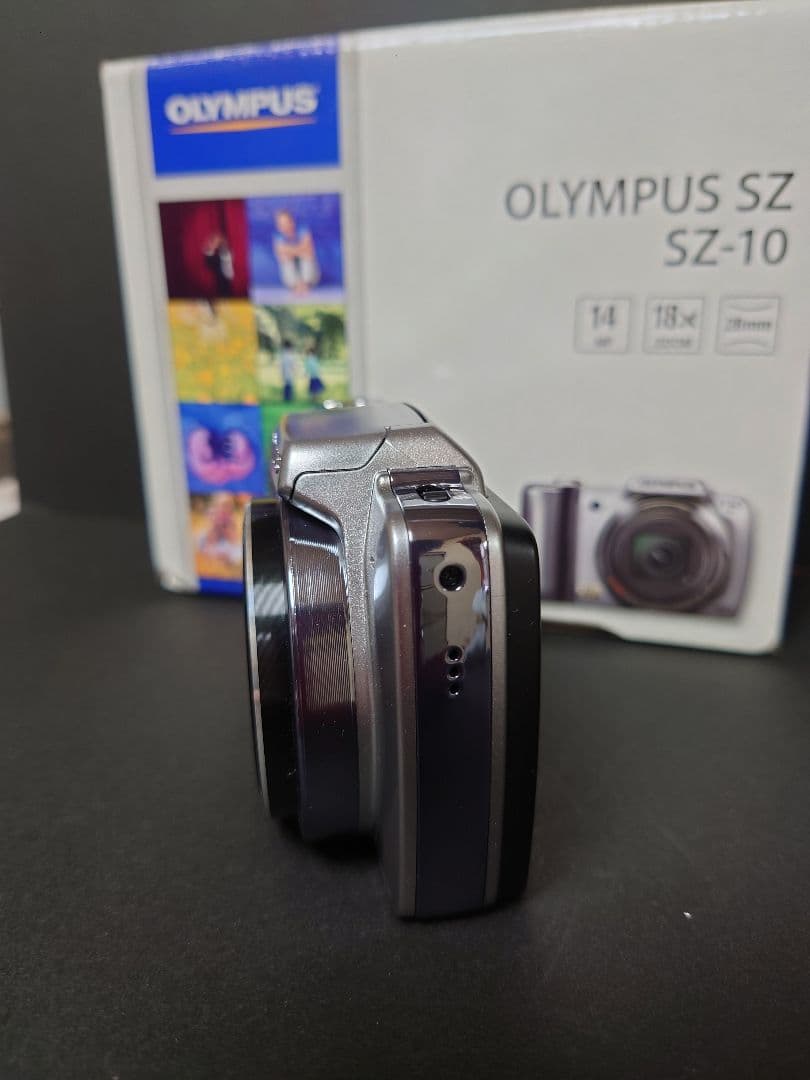 OLYMPUS SZ-10 コンパクトデジタルカメラ